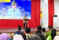 Wakil Bupati Tana Tidung, Sabri, mengajak ASN terus belajar, berinovasi, dan berintegritas demi mewujudkan birokrasi yang bersih dan responsif dalam Sosialisasi Kepegawaian 2025 di Pendopo Djaparuddin, Tideng Pale, Kamis (30/10/2025). (Foto: Istimewa)