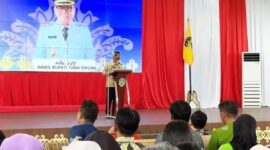Wakil Bupati Tana Tidung, Sabri, mengajak ASN terus belajar, berinovasi, dan berintegritas demi mewujudkan birokrasi yang bersih dan responsif dalam Sosialisasi Kepegawaian 2025 di Pendopo Djaparuddin, Tideng Pale, Kamis (30/10/2025). (Foto: Istimewa)