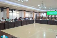 Rapat Dengar Pendapat (RDP) digelar Komisi II DPRD Tarakan pada Jumat (31/10/2025). (Foto: TribunKaltara.com/Andi Pausiah)